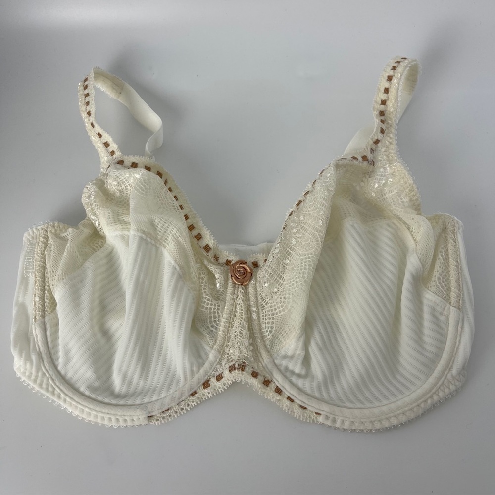 Chantelle 32DDDD or 32G Pont des Arts 3 Part Cup Bra 3946